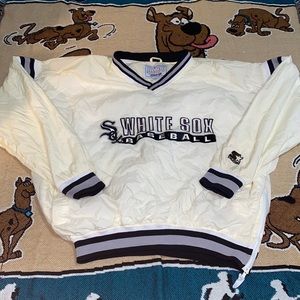 Off white creamsicle vintage Starter whitesox pullover